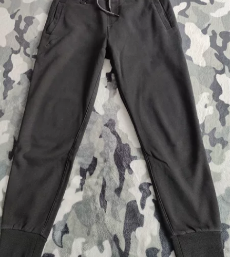 男士冬季加绒卫裤 男士品牌卫裤L码黑色，纯...