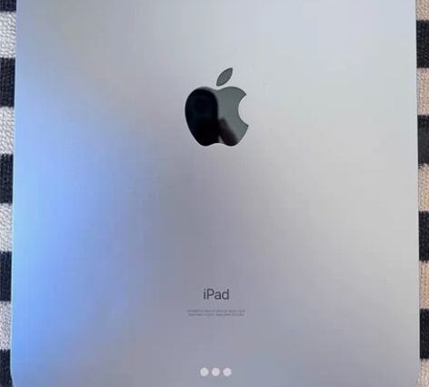 自用9.9999新。ipad Air4 6...
