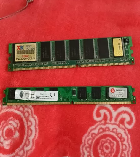 联想电脑内存条:金士顿品牌，2G.PC  ...