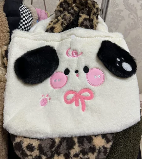 女士手提包女生毛绒包便当包刺绣女包 全新 ...