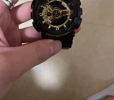 卡西欧gshock 黑金|闲置|正品|官网购,学生时期购买,... 卡西欧gshock 黑金|闲置|正品|官网购,学生时期购买,...