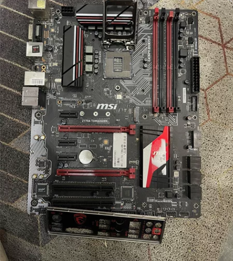 微星z170a tomahawk主板 成色...