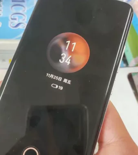 魅族18  8+128  相机那里有掉漆，...