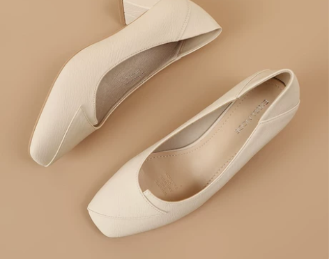 全新依思Q中跟单鞋38码 尺码拍小了，收到...