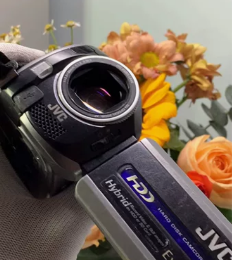杰伟世JVC复古dv摄像机出图朦胧感嘎嘎美...