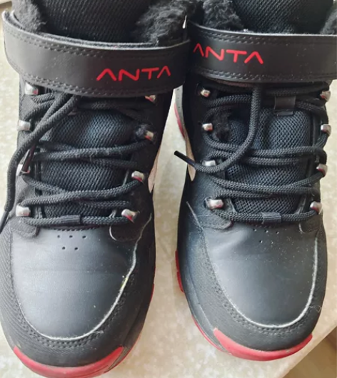 安踏37码大棉童鞋,保存的很好,新旧看图片...