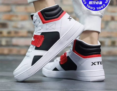 XTEP/特步 特步男鞋高帮滑板鞋，尺码3...