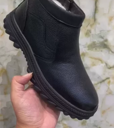 冬季棉鞋新款 骆驼皮鞋 防滑底 鞋码全 材...