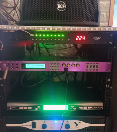 KTV音响一套，rcf12寸专业音箱一对，...