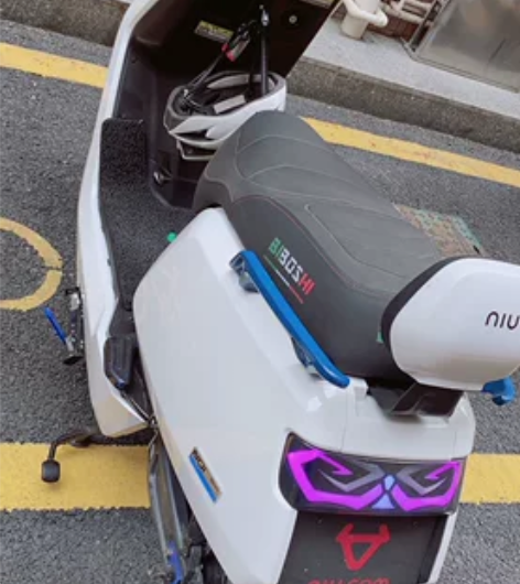 小牛电动： 出售全新组装版n1s动力版 A...