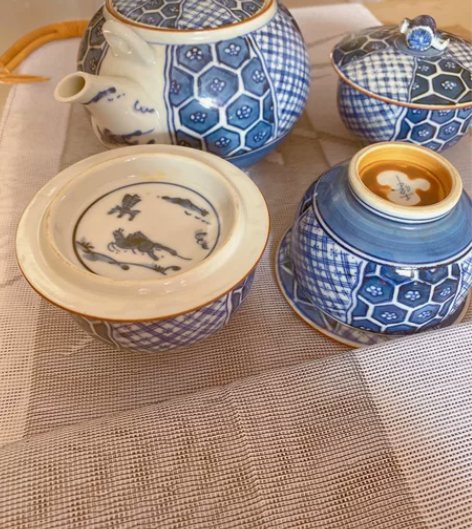 千峰238一壶三杯 日本回流千峰瓷器，青花...