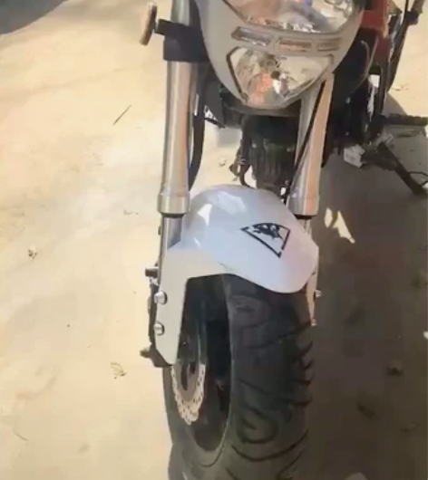 银钢125国三不能上牌了. 本地自提、外地...