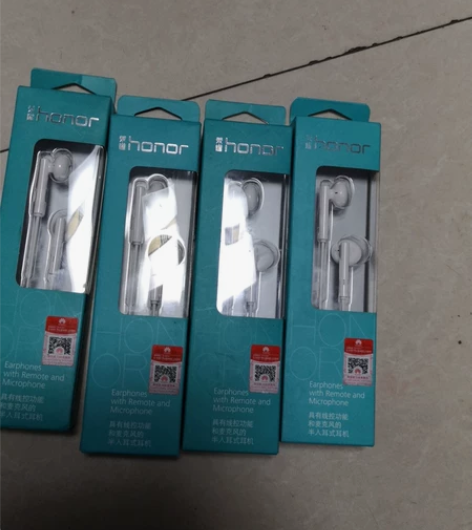 荣耀am 115半入耳式耳机，全新未开封，...