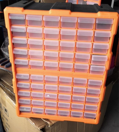 处理60格零件盒，没有包装轻微划痕，不影响...