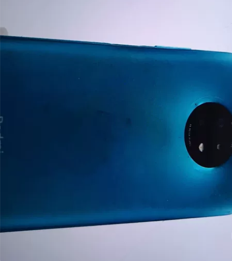 红米note95G版本，128G，青山外，...