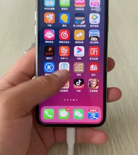 iphonex   256G 电池换过，屏...