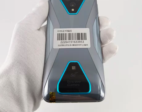 黑鲨 游戏手机3 8+128G 铠甲灰 原...