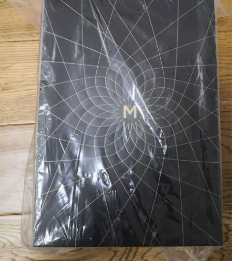 雅萌美容仪，全新未拆封。 转让原因：家人送...