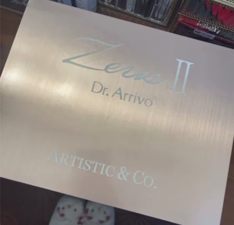 出售宙斯二代美容仪全新的使用了一次，因为自...