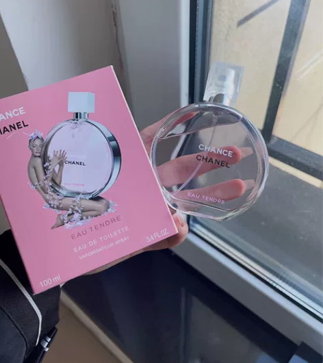 香奈儿香水全新未使用正装 感兴趣的话点“我...