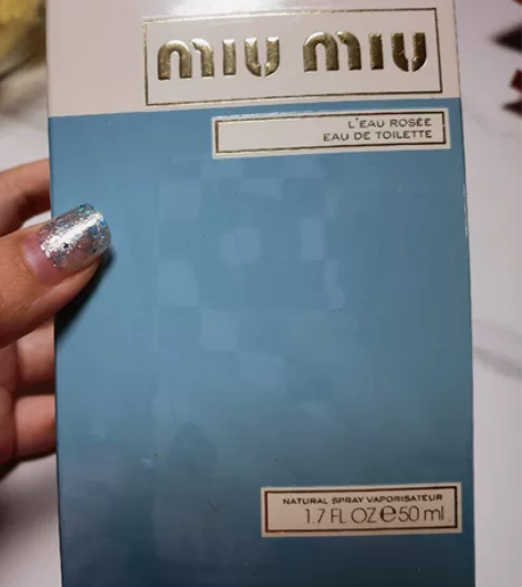 miumiu香水50ml～ 全新未拆封，前...
