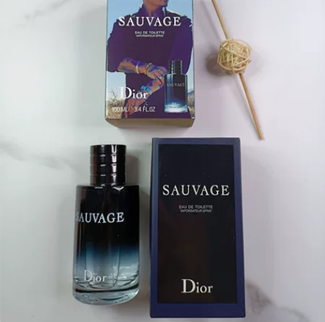 旷野男士香水100ml 全新闲置。都是以前...