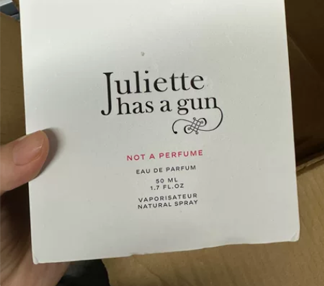 佩枪朱丽叶我不是香水，喷了几下，仅试香 有...