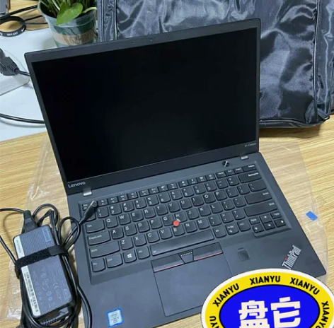 联想thinkpad，还是帮同学出，同一系...