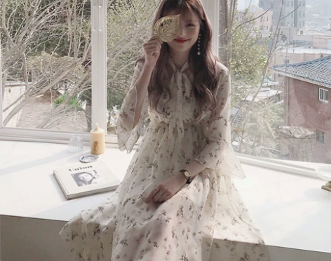 温柔风少女初恋裙夏季新款韩国V领喇叭袖碎花...