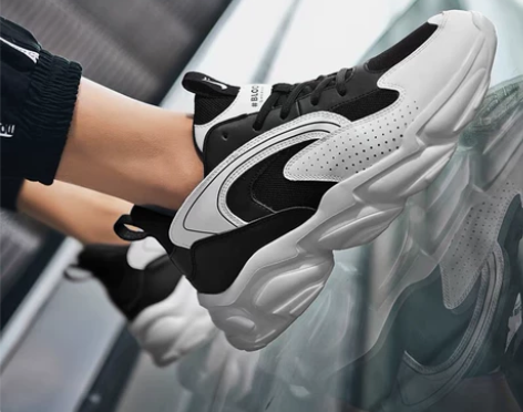 8新 男士款39码贵人鸟厚底黑白配色运动鞋...