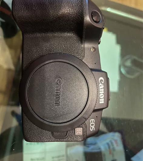 佳能EOS RP 九成新 拍片成色很棒 如...