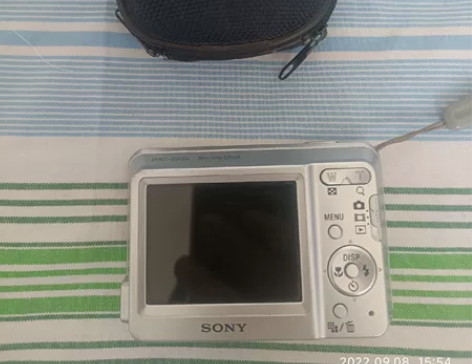 索尼数码相机 闲置出手 感兴趣的话点“我想...