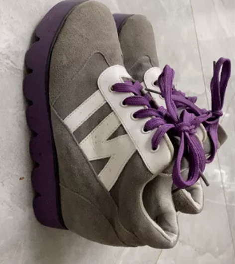 内增高鞋子 厚底女鞋女士休闲鞋跟高7cm左...