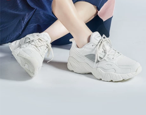 XTEP/特步 板鞋 有穿着痕迹 八成新 ...