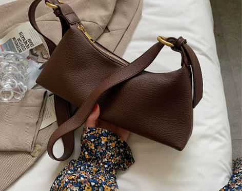 软皮小包包法棍包流行包女皮包时尚港风腋下包