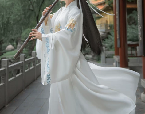 九曲阑珊原创墨麒麟宋制圆领袍绣花汉服男女同...