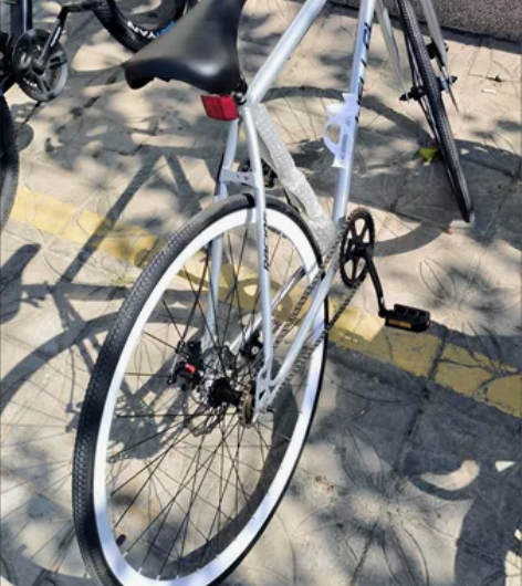 钛银色死飞自行车，仓库库存9台，全新出厂，...