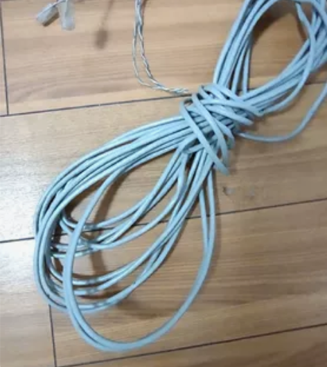 闲置网线，十来米，合适就卖 感兴趣的话点“...