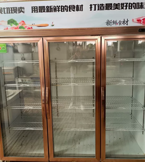 银都三门展示柜 长1米8 宽70 高1米9...