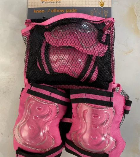 全新米高滑板车轮滑鞋配套护膝护肘,骑行保护...