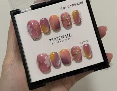 【抖音兔哥穿戴甲】朝花夕拾xs码 家里很多...