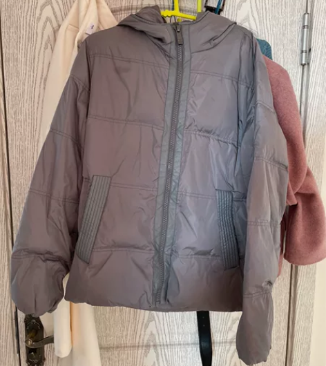 杰克琼斯男士羽绒服，175码，轻微穿着痕迹...