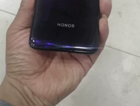 荣耀20pro九成新高配8+256G 原装...