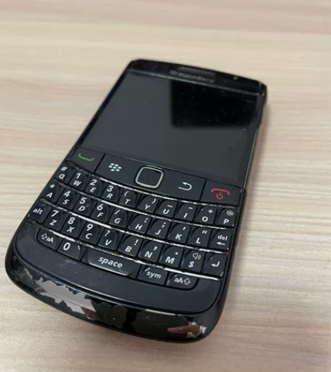 黑莓bold 9700，曾经自用手机，功能...