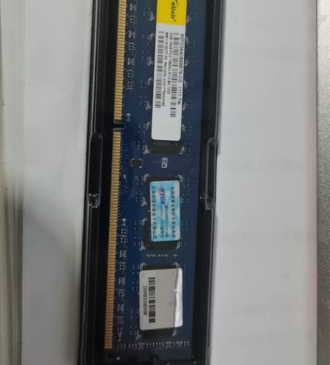 全新南亚ddr3~1333内存 感兴趣的话...