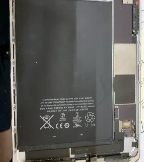 ipad mini1 能开机，当配件卖了 ...