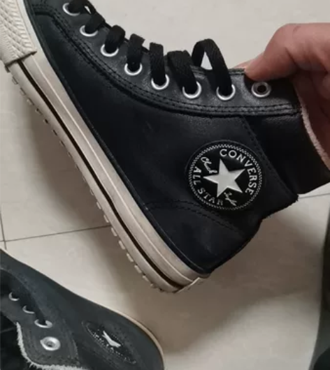匡威正品 男士高帮鞋子  加绒的  北方冬...
