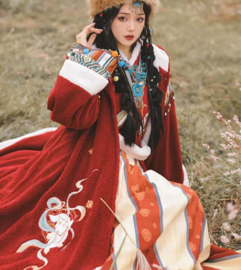 裳云兮国风汉服女【若兮】异域少女藏风汉元素...