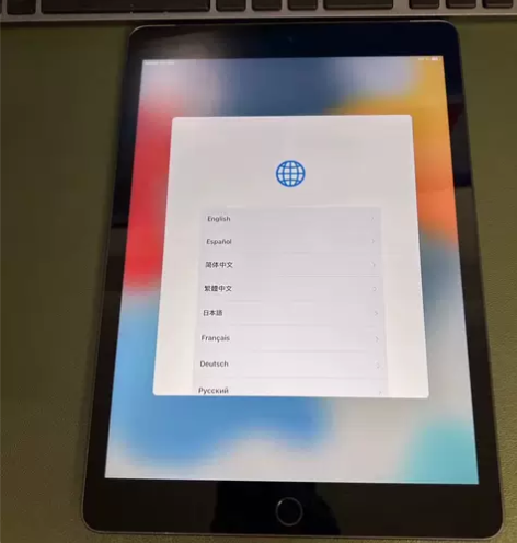 20款ipad8  10.2寸128G 插...