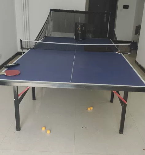 可折叠乒乓球桌，便宜处理了 感兴趣的话点“...